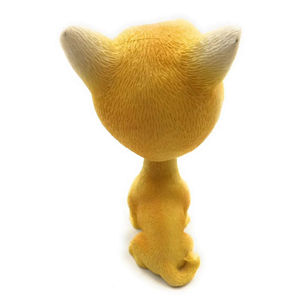 Dog Bobblehead Resin for Cars ~ Desks ~ Study ~ Office ~ Dashboard Decors Size - 4 INCHES (Akita Dog)