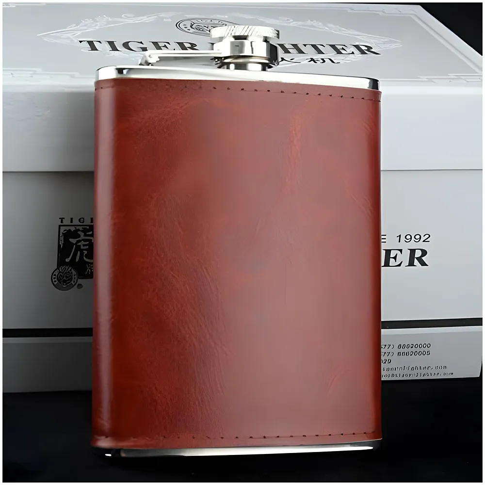 Stainless Steel Hip Flask Faux Leather 237 ml Leak Proof Brown
