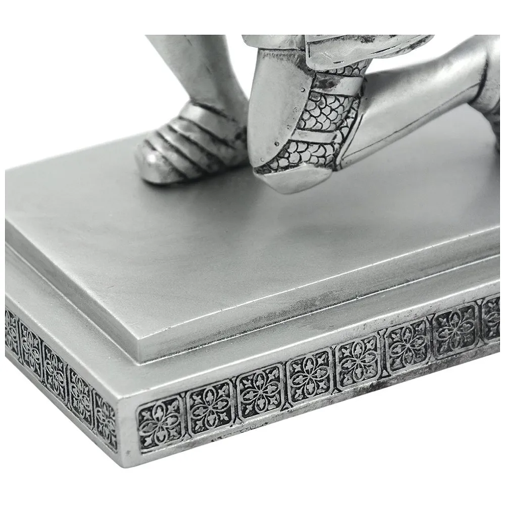 Executive Knight Pen Holder Stand Resin Figure Crusade Silver