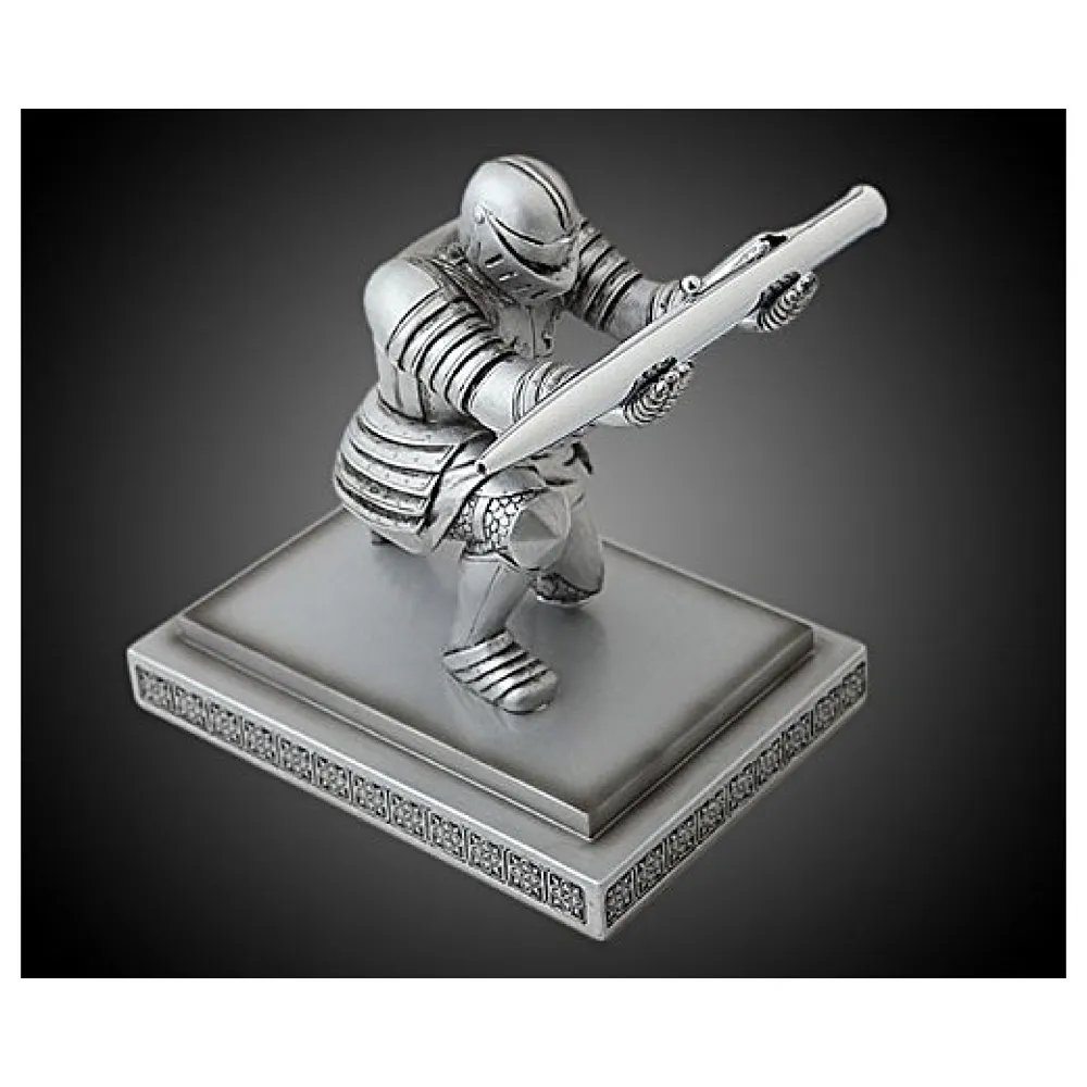Executive Knight Pen Holder Stand Resin Figure Crusade Silver