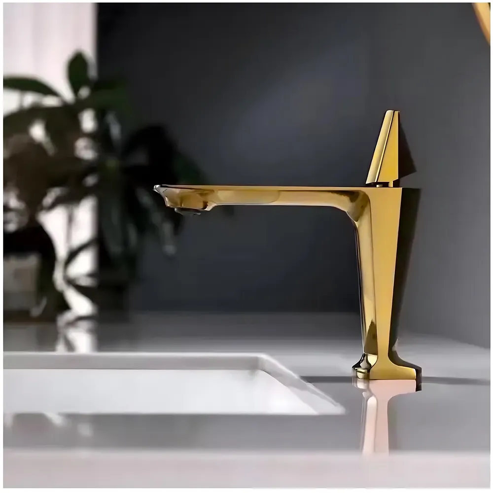 Gold Faucet Tap Basin Mixer Hot and Cold 17.4 x 18.3 cm Golden