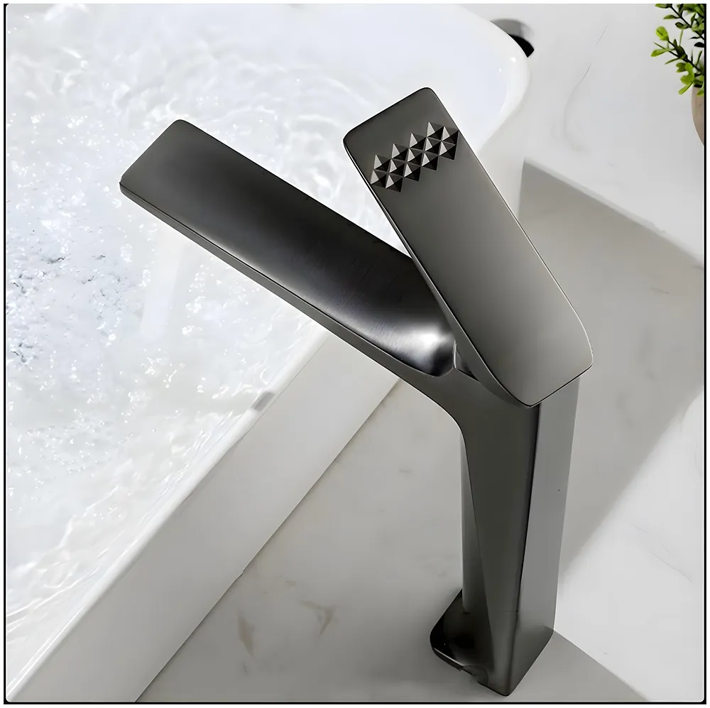 Black Tall Faucet Tap Mixer Hot and Cold 30 x 20 cm Basin Lever