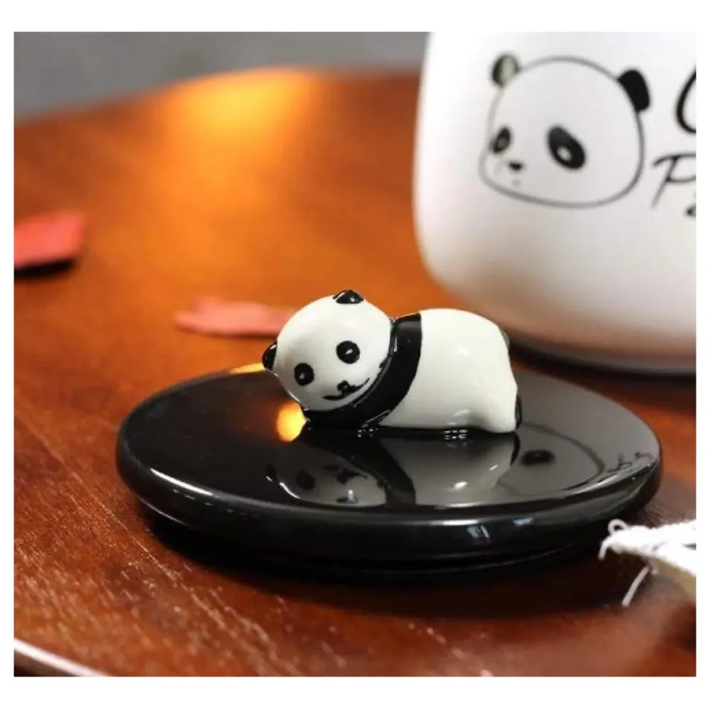 3-D Molded I Cute Animal Ceramic Mug With Spoon And Lid ~ Box Packed And High Detailing (Lazy Panda)