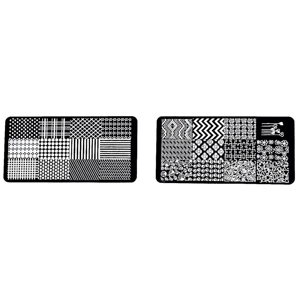 Plastic 4 Pieces Nail Art Kit with Stamper and Scraper Included (Random Designs) Perfect for Beginners